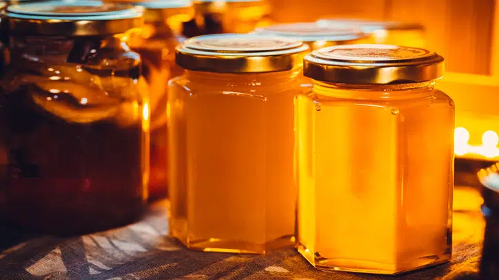 A méz korlátlan ideig eltartható, és megőrzi vitamintartalmát